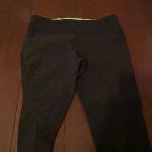 Ivviva girls black reversible leggings